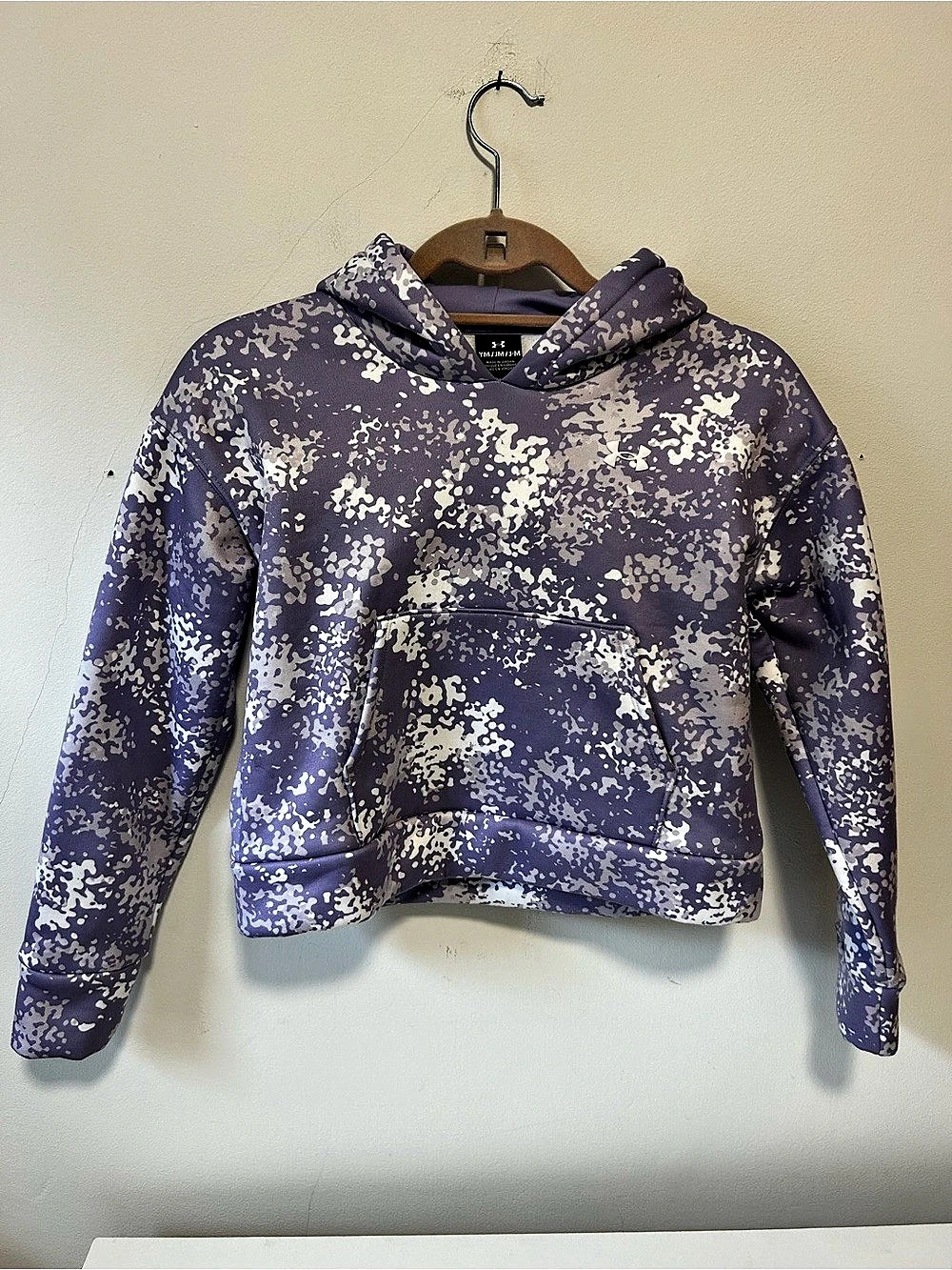 Under Armour Purple Abstract Pullover Hoodie Youth Medium